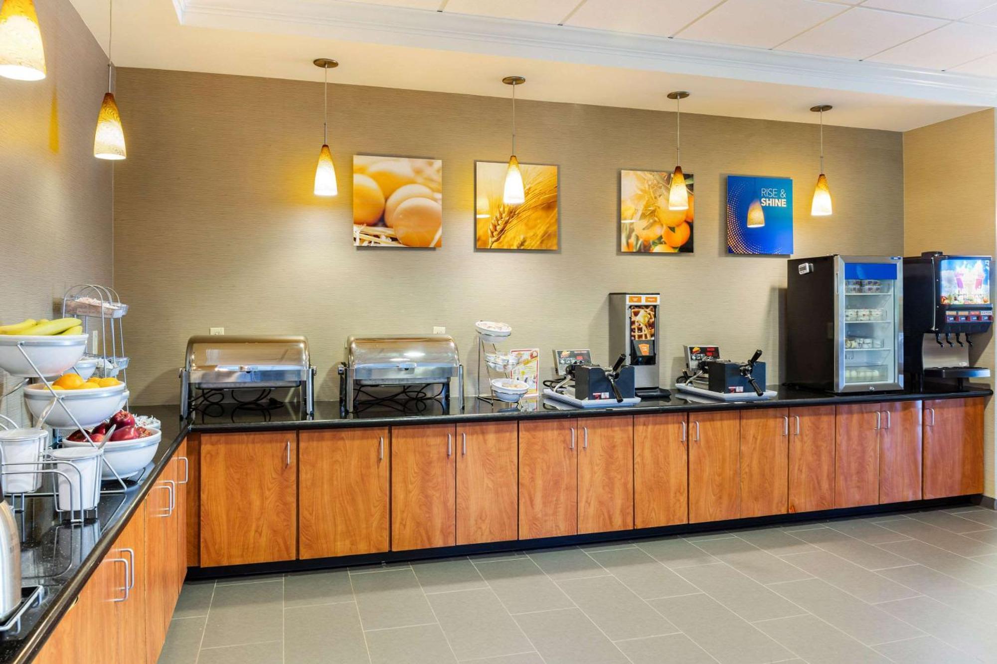 Comfort Suites Lancaster Amish Country Smoketown  Luaran gambar