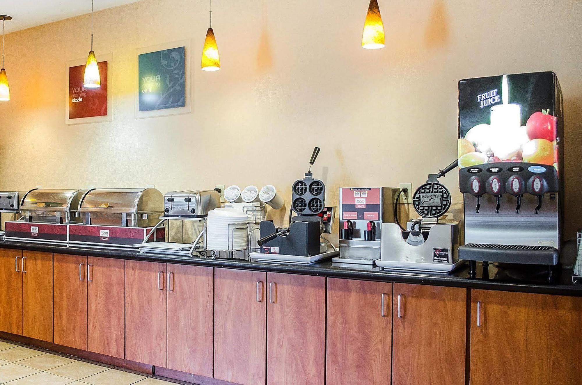 Comfort Suites Lancaster Amish Country Smoketown  Luaran gambar